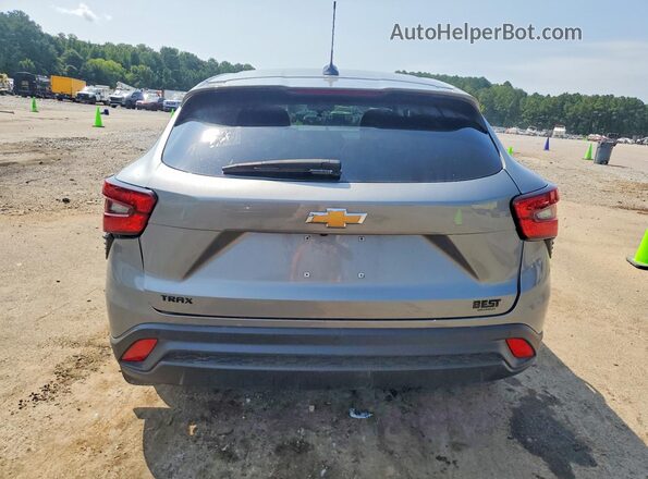 KL77LFEPXSC304448 2025 CHEVROLET TRAX Gray Front interior view