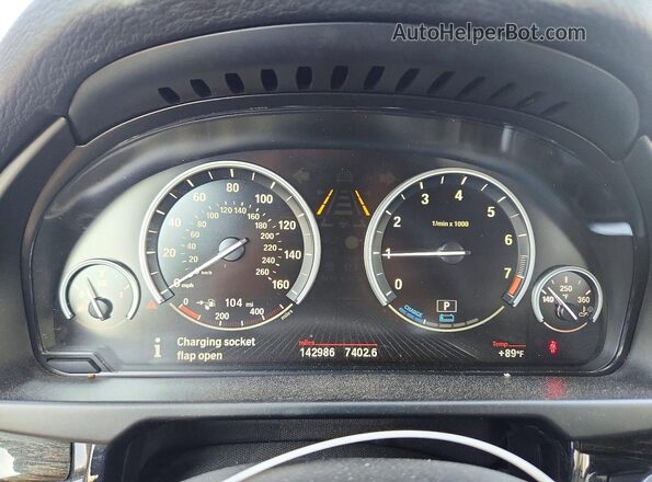 5UXKT0C55J0V99470 2018 BMW X5 Черный Вид задних сидений