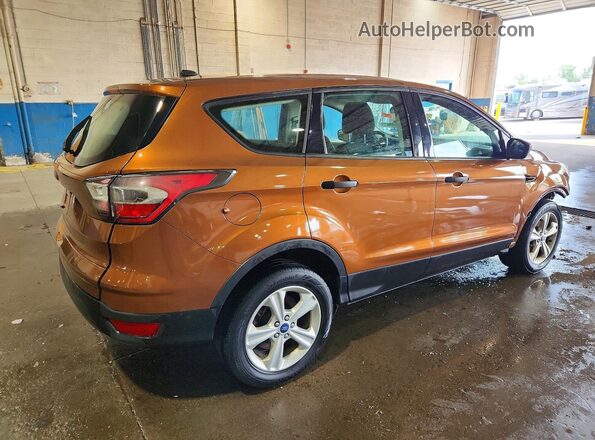 1FMCU0F70HUA60544 2017 FORD ESCAPE Orange Передня права чверть