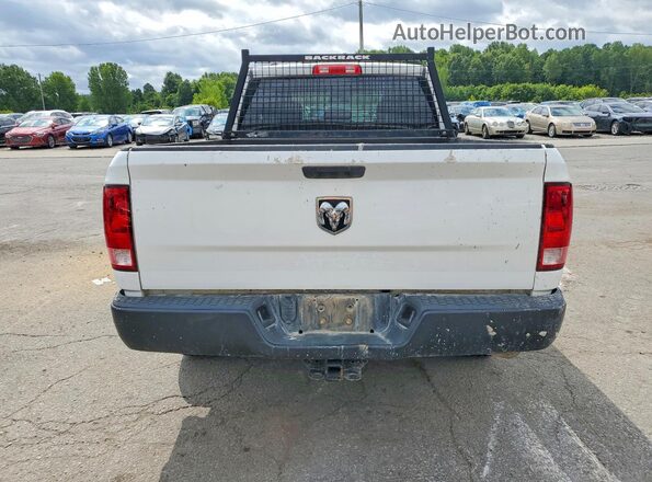 1C6RR6FG8KS672004 2019 RAM 1500 White Front interior view