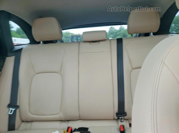SADCJ2BN1HA097606 2017 JAGUAR F-PACE Красный Вид задней части салона