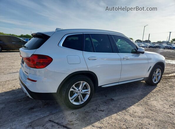5UXTR7C51KLF27065 2019 BMW X3 White Front right