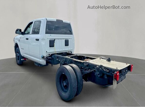 3C7WRTCL6NG246032 2022 RAM 3500 White Rear right