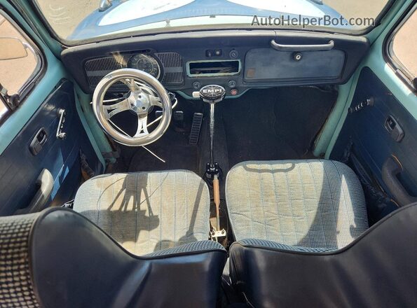 112225826 1972 VOLKSWAGEN BEETLE Синий Вид щитка приборов