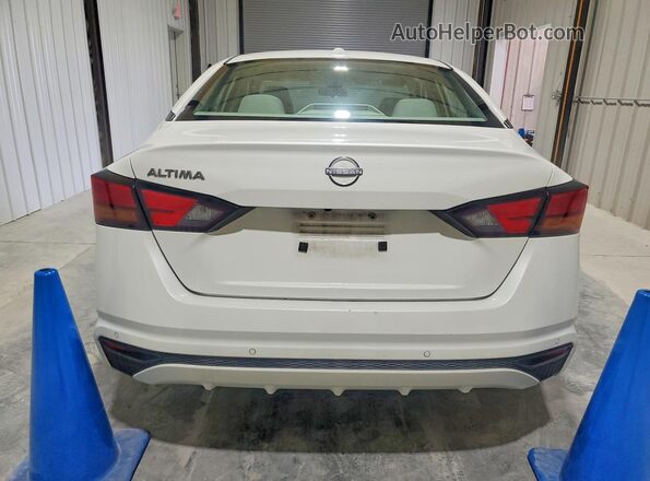 1N4BL4DV6SN306144 2025 NISSAN ALTIMA White Вид салону спереду