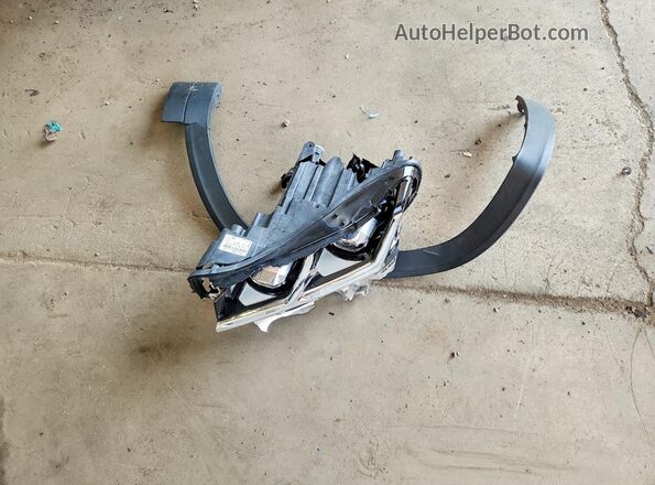 1V2BP2CAXMC547185 2021 VOLKSWAGEN ATLAS Белый Панорамный вид салона 360°