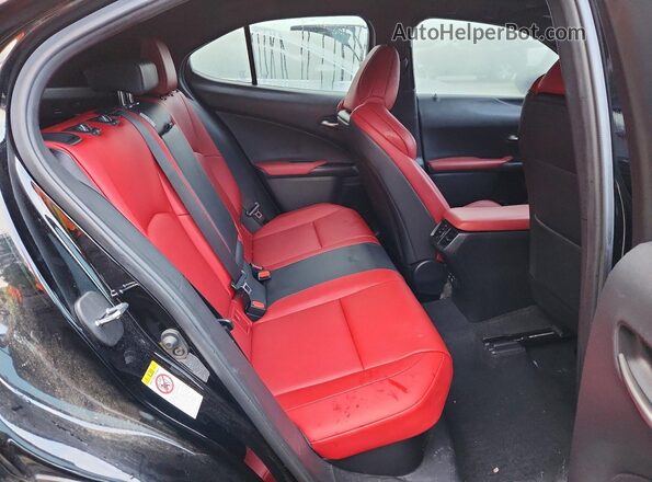 JTHU9JBH9K2009897 2019 LEXUS UX Black Vista interior trasera