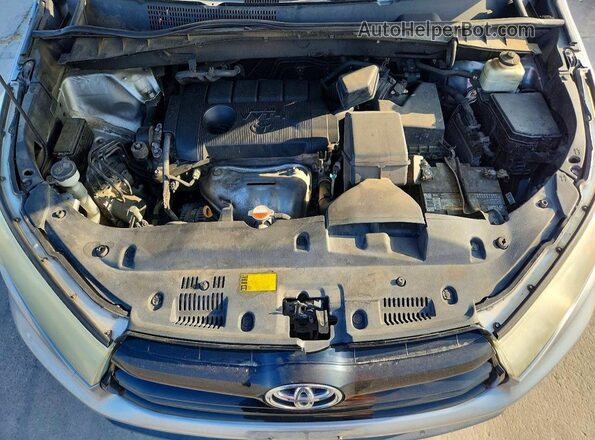 5TDZARFH9GS023158 2016 TOYOTA HIGHLANDER Silver Շարժիչի բաժամունքի տեսք