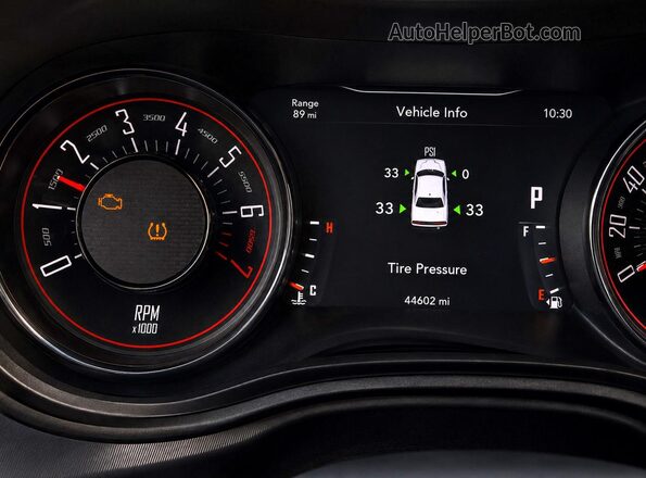 2C3CDZJG0NH175180 2022 DODGE CHALLENGER Orange Vista del cuadro de instrumentos