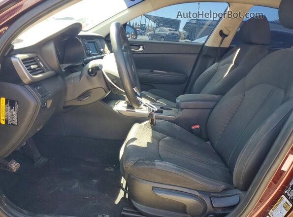 5XXGT4L32GG090277 2016 KIA OPTIMA Бордовый Вид панели приборов