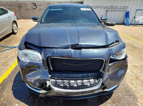 2C3CCAAG0HH646897 2017 CHRYSLER 300 Charcoal Вид спереду