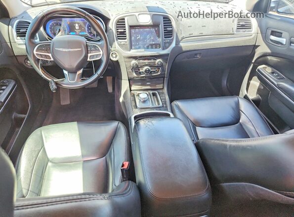2C3CCAAG0HH646897 2017 CHRYSLER 300 Charcoal Вид панелі приладів