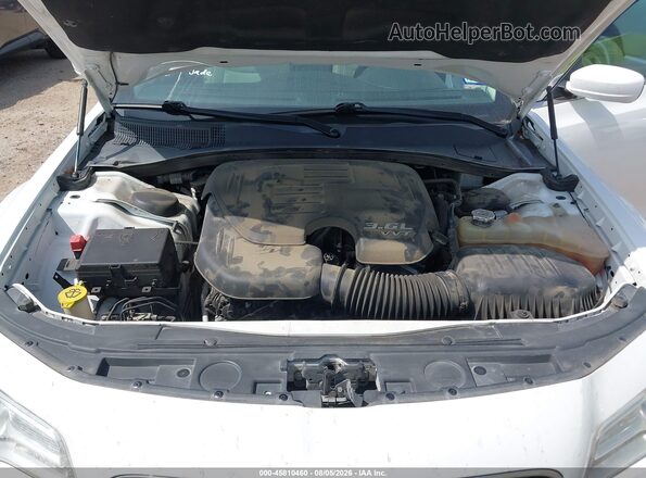 2C3CCAAG0KH542417 2019 CHRYSLER 300 White Vista trasera