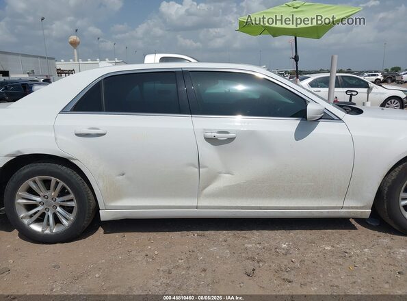 2C3CCAAG0KH542417 2019 CHRYSLER 300 White Vista interior de 360 grados