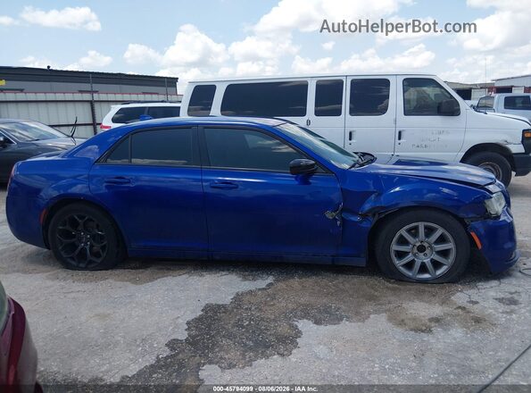 2C3CCAAG0KH727194 2019 CHRYSLER 300 Blue Սալոնի հետևի տեսք