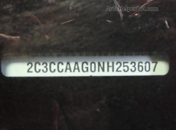 2C3CCAAG0NH253607 2022 CHRYSLER 300 Black 