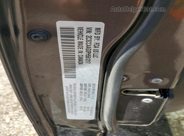 2C3CCAAG0PH561217 2023 CHRYSLER 300 Gray Вид підкапотного простору