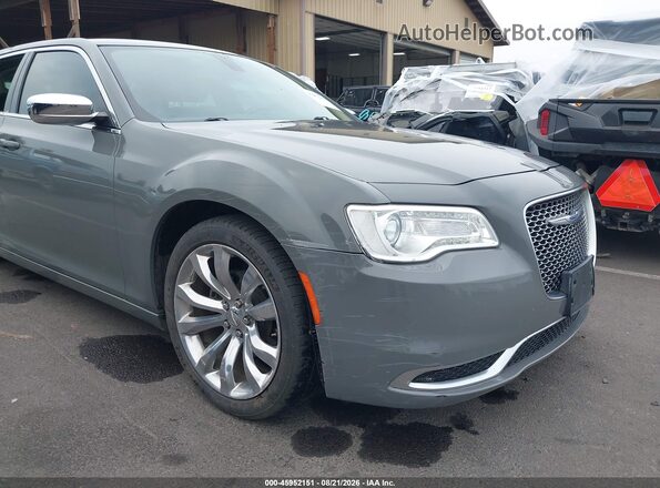 2C3CCAAG1KH590587 2019 CHRYSLER 300 Серый Вид спереди