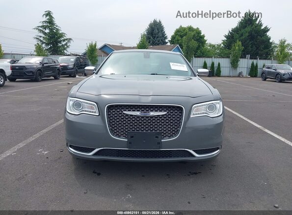 2C3CCAAG1KH590587 2019 CHRYSLER 300 Серый Вид щитка приборов