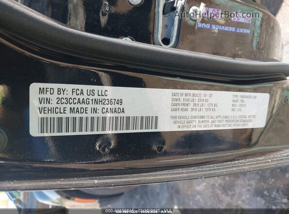 2C3CCAAG1NH236749 2022 CHRYSLER 300 Black Widok komory silnika