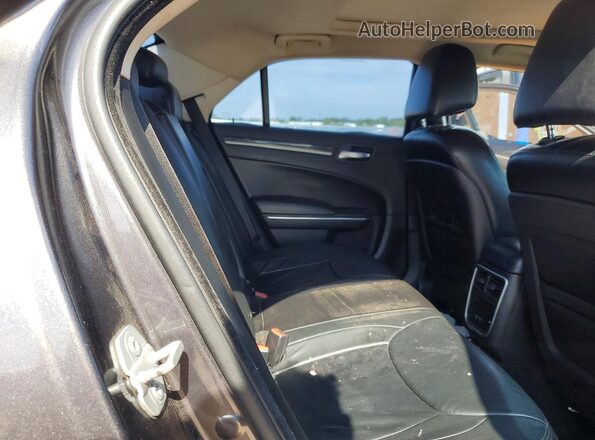 2C3CCAAG2GH116767 2016 CHRYSLER 300 Gray უკანა სავარძლების ხედი