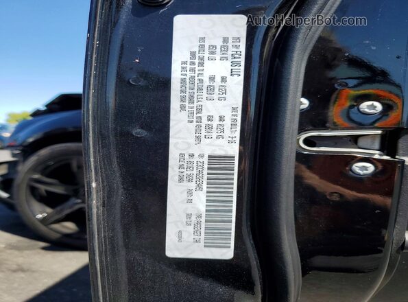 2C3CCAAG2GH234091 2016 CHRYSLER 300 Black ძრავის განყოფილების ხედი