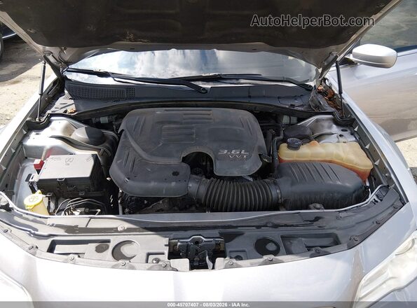 2C3CCAAG2GH238691 2016 CHRYSLER 300 Gray Widok z tyłu