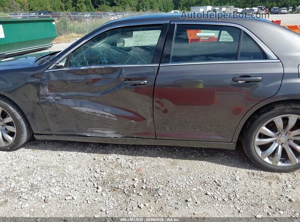 2C3CCAAG2JH294038 2018 CHRYSLER 300 Gray Սալոնի 360 աստիճան տեսք