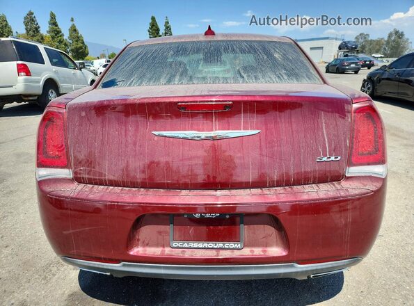 2C3CCAAG3JH308139 2018 CHRYSLER 300 Бордовый Вид сзади