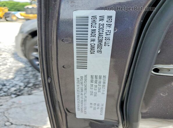 2C3CCAAG3MH502187 2021 CHRYSLER 300 Gray ძრავის განყოფილების ხედი