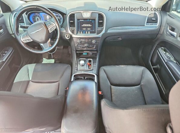 2C3CCAAG3NH131145 2022 CHRYSLER 300 Gray Vista del salpicadero