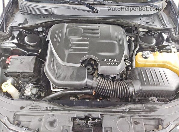 2C3CCAAG4HH588129 2017 CHRYSLER 300 Gray Vista interior trasera