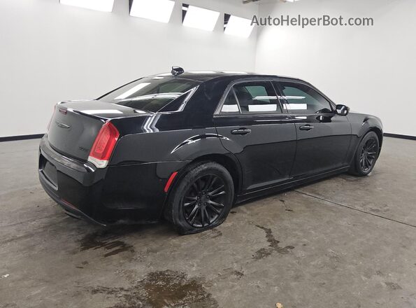 2C3CCAAG4HH588129 2017 CHRYSLER 300 Gray 