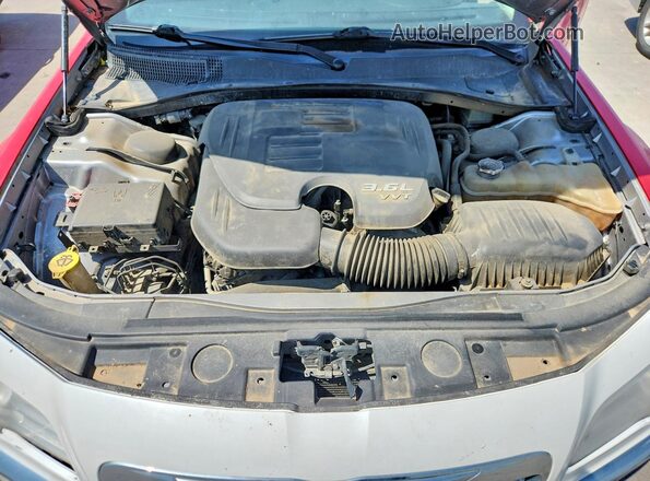 2C3CCAAG5HH662139 2017 CHRYSLER 300 Серебряный Вид задней части салона