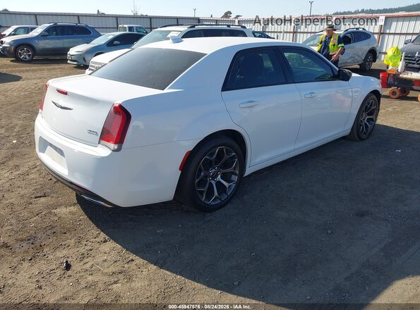 2C3CCAAG5JH168272 2018 CHRYSLER 300 White უკანა მარჯვენა