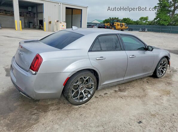 2C3CCAAG5JH264547 2018 CHRYSLER 300 Gray Հետևի աջ