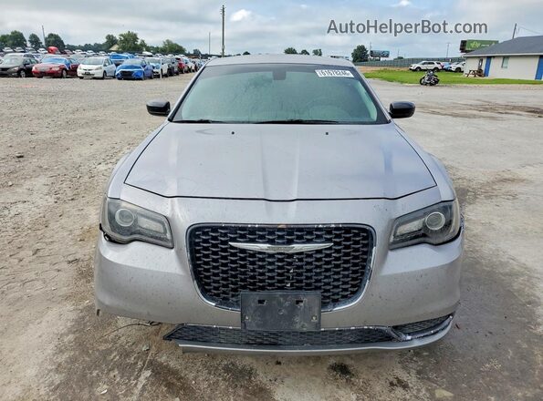 2C3CCAAG5JH264547 2018 CHRYSLER 300 Gray Դիմացի տեսք