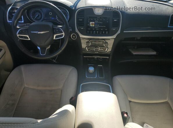 2C3CCAAG5KH667610 2019 CHRYSLER 300 Black წინა პანელის ხედი