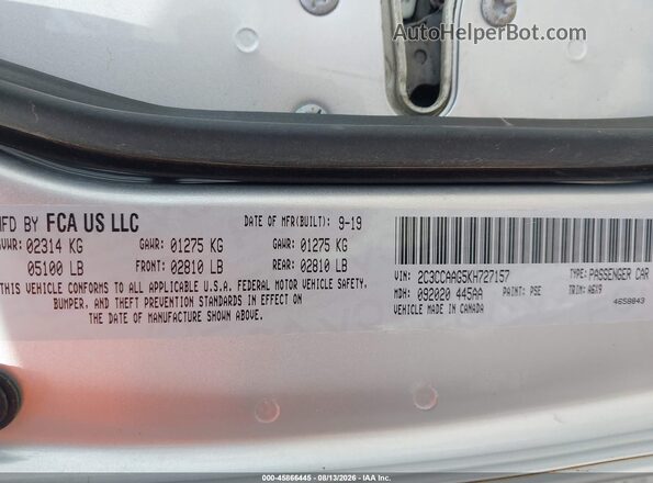 2C3CCAAG5KH727157 2019 CHRYSLER 300 Silver ძრავის განყოფილების ხედი