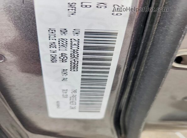 2C3CCAAG6KH589869 2019 CHRYSLER 300 Gray Widok naklejki z numerem VIN