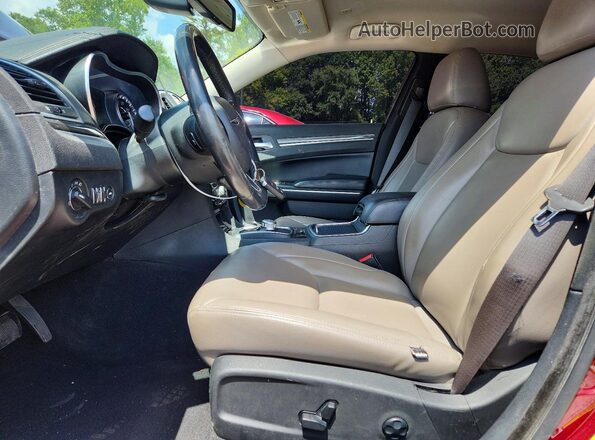 2C3CCAAG6KH590617 2019 CHRYSLER 300 Gray Вид салону спереду