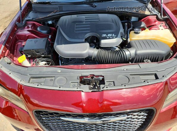 2C3CCAAG6KH590617 2019 CHRYSLER 300 Gray Вид задньої частини салону