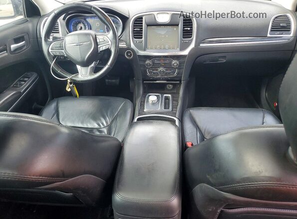 2C3CCAAG7GH208232 2016 CHRYSLER 300 Gray Dashboard view
