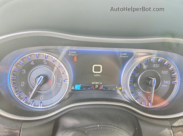 2C3CCAAG7GH328998 2016 CHRYSLER 300 White Սարքավորումների վահանակի տեսք
