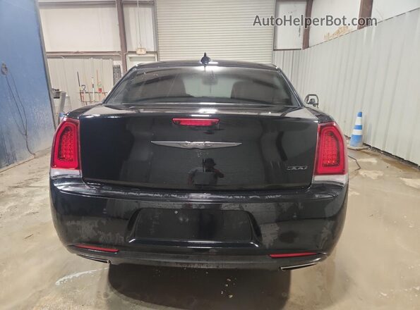 2C3CCAAG7PH517313 2023 CHRYSLER 300 Черный 