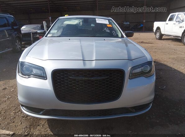 2C3CCAAG7PH600868 2023 CHRYSLER 300 Silver Vista frontal