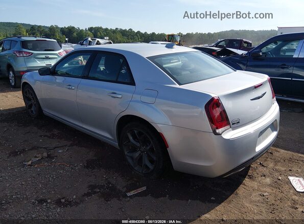 2C3CCAAG7PH600868 2023 CHRYSLER 300 Silver Trasero izquierdo