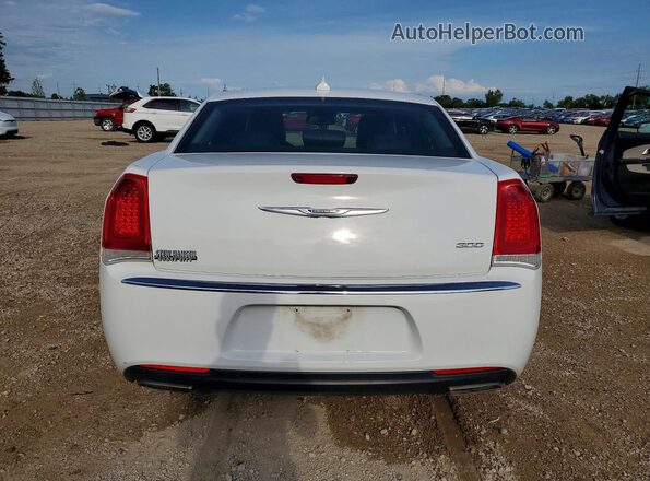 2C3CCAAG8GH343686 2016 CHRYSLER 300 White Հետևի տեսք