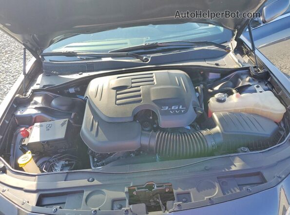 2C3CCAAG9PH566061 2023 CHRYSLER 300 Gray Սալոնի հետևի տեսք