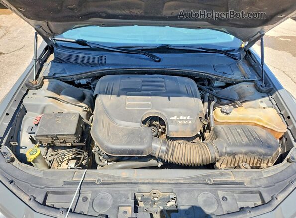 2C3CCAAGXHH612630 2017 CHRYSLER 300 Charcoal Вид задньої частини салону